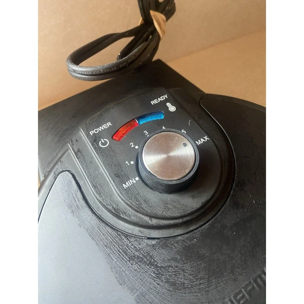 Chefman Anti-Overflow Belgian Waffle Maker Shade Selector Non-Stick Black Tested
